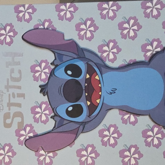 DISNEY'S STITCH NEW Eyeshadow Palette with Floral Design - Picture 4 of 7